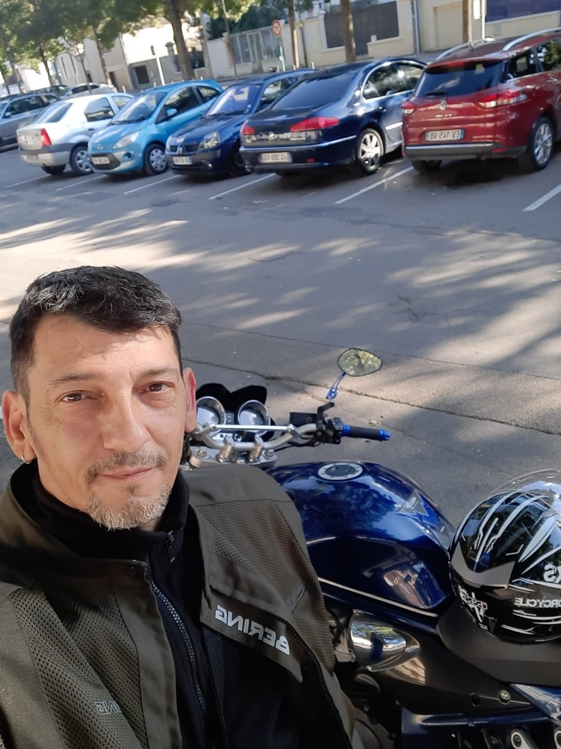 Profilo di Ali-eren, 41 anni, incontri a Colonna