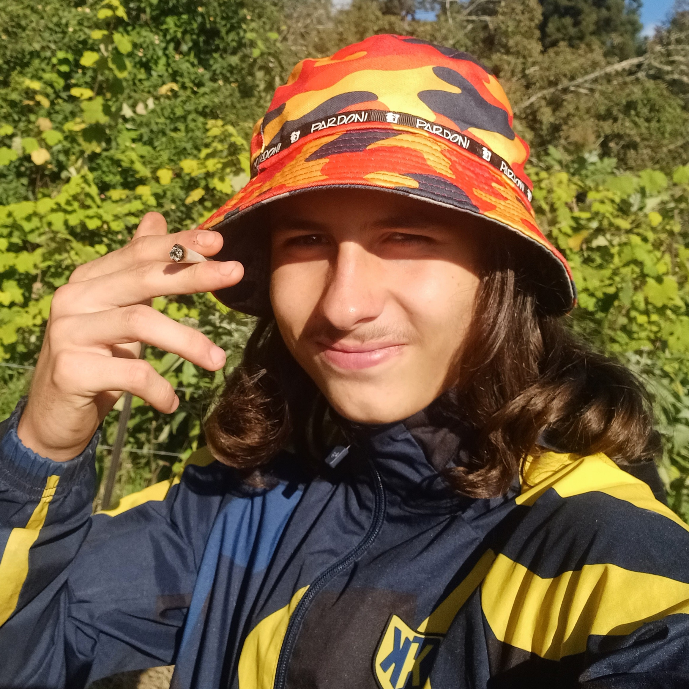 Profilo di Hachemi, 20 anni, incontri a Monte Porzio Catone