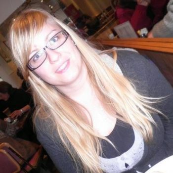 Profilo di Azelle, 29 anni, incontri a Ripi