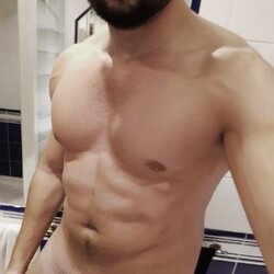 Profilo di Foucault, 30 anni, incontri a Faleria