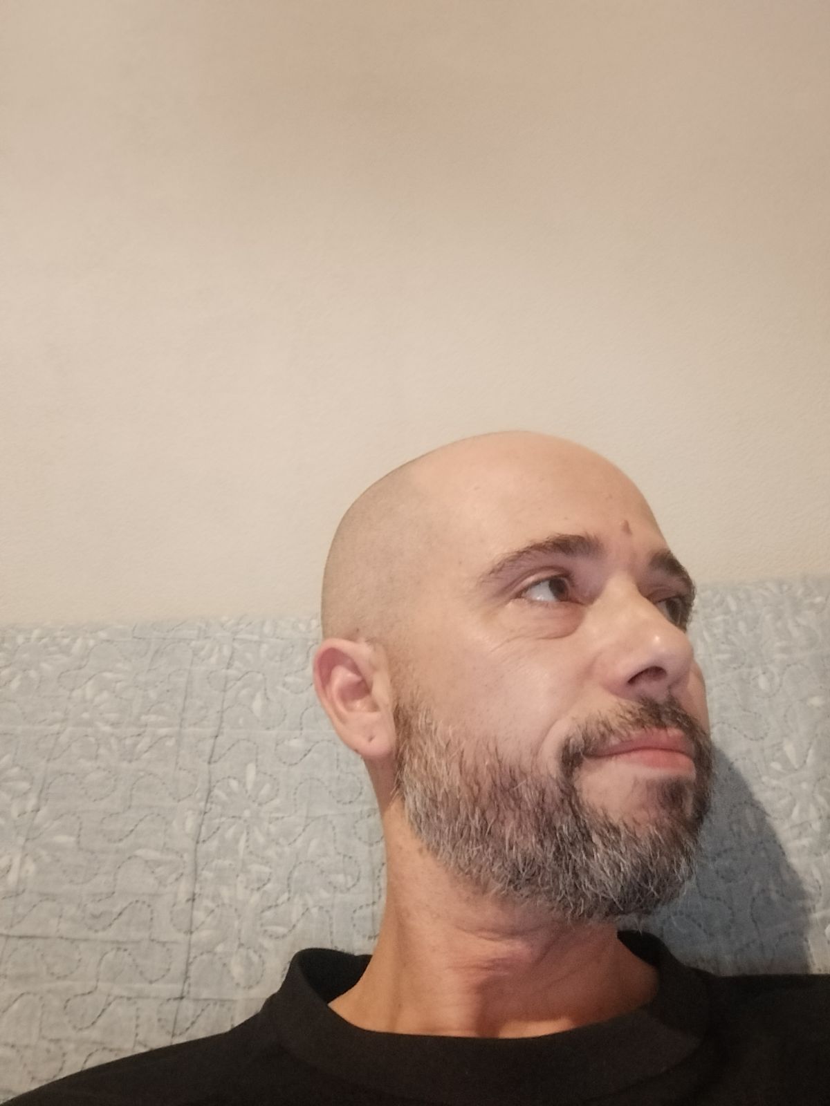 Profilo di Jeanpierre, 39 anni, incontri a Borgo Velino