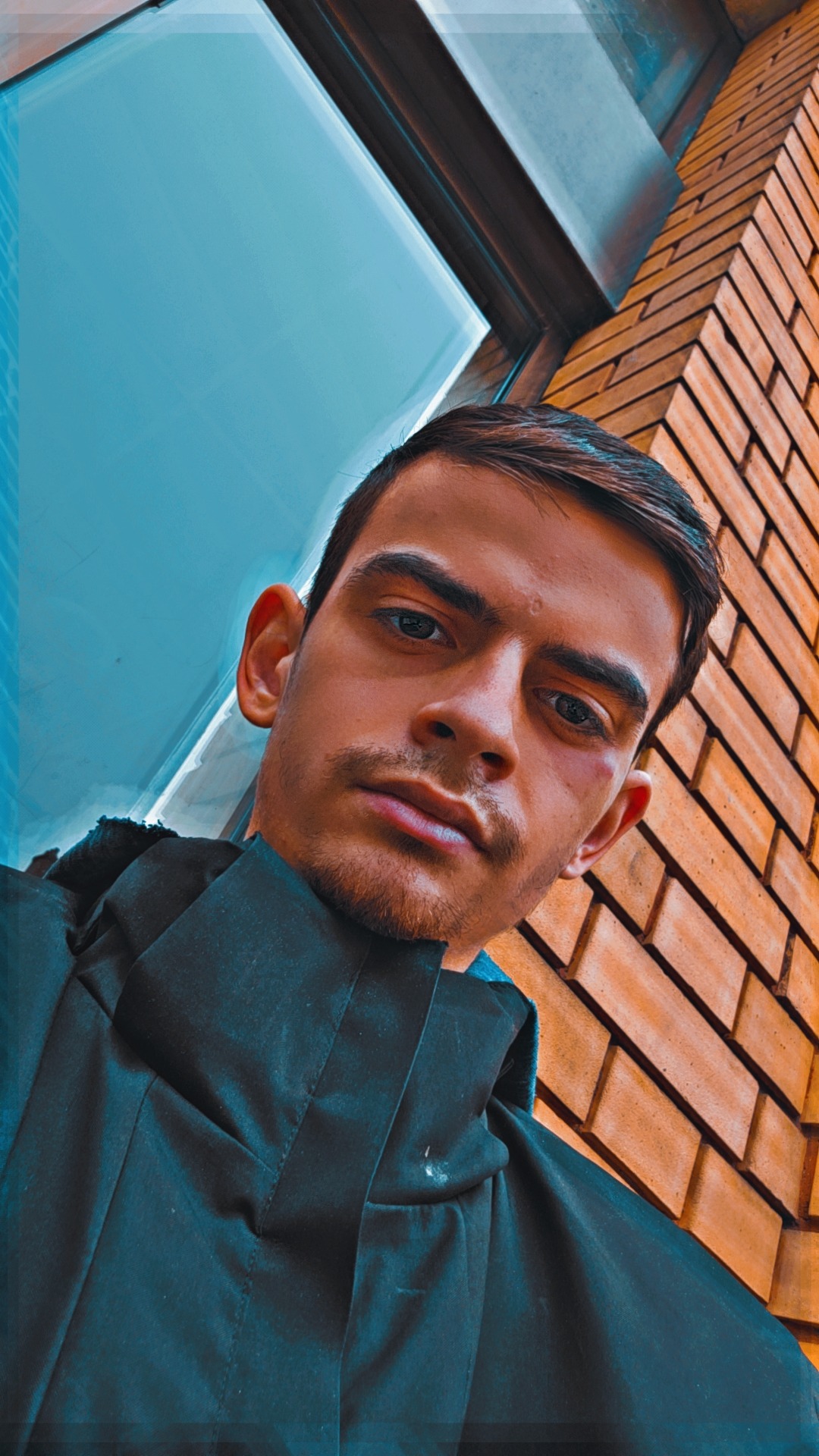 Profilo di Zair, 22 anni, incontri a Cori