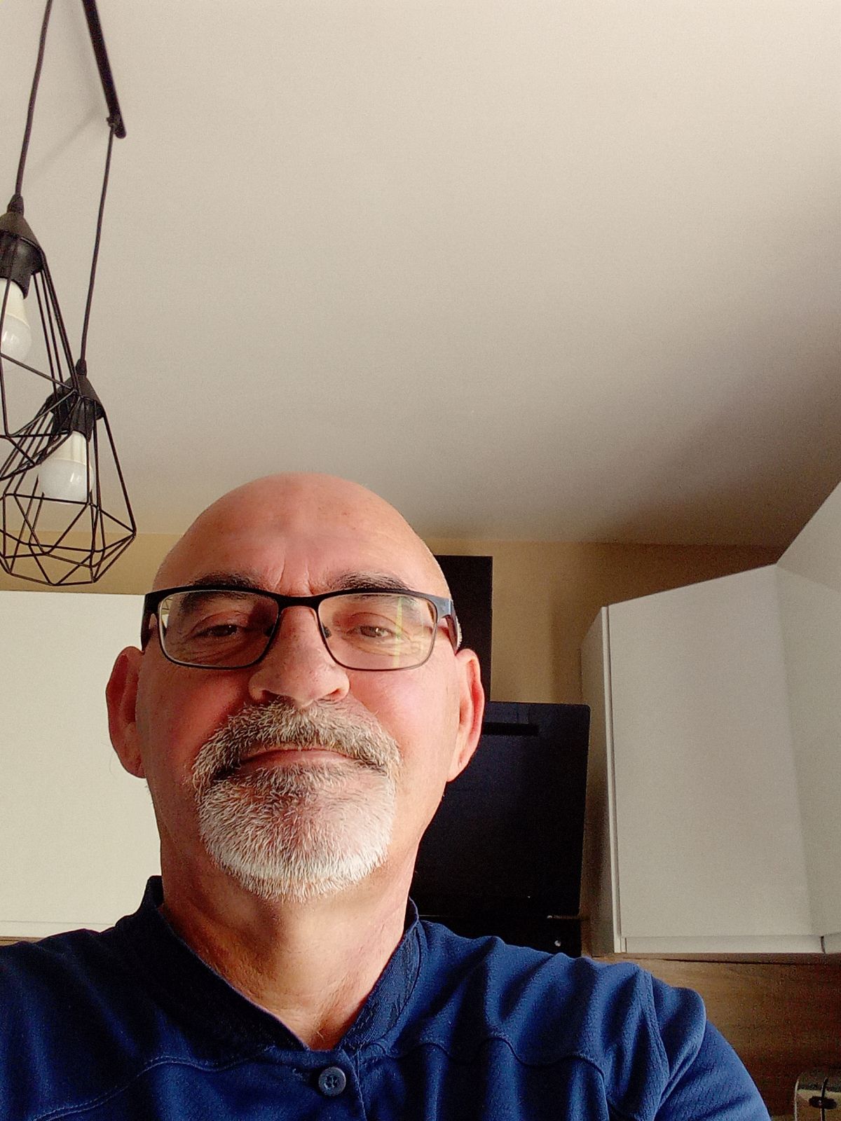 Profilo di Abdelhalime, 55 anni, incontri a Spigno Saturnia