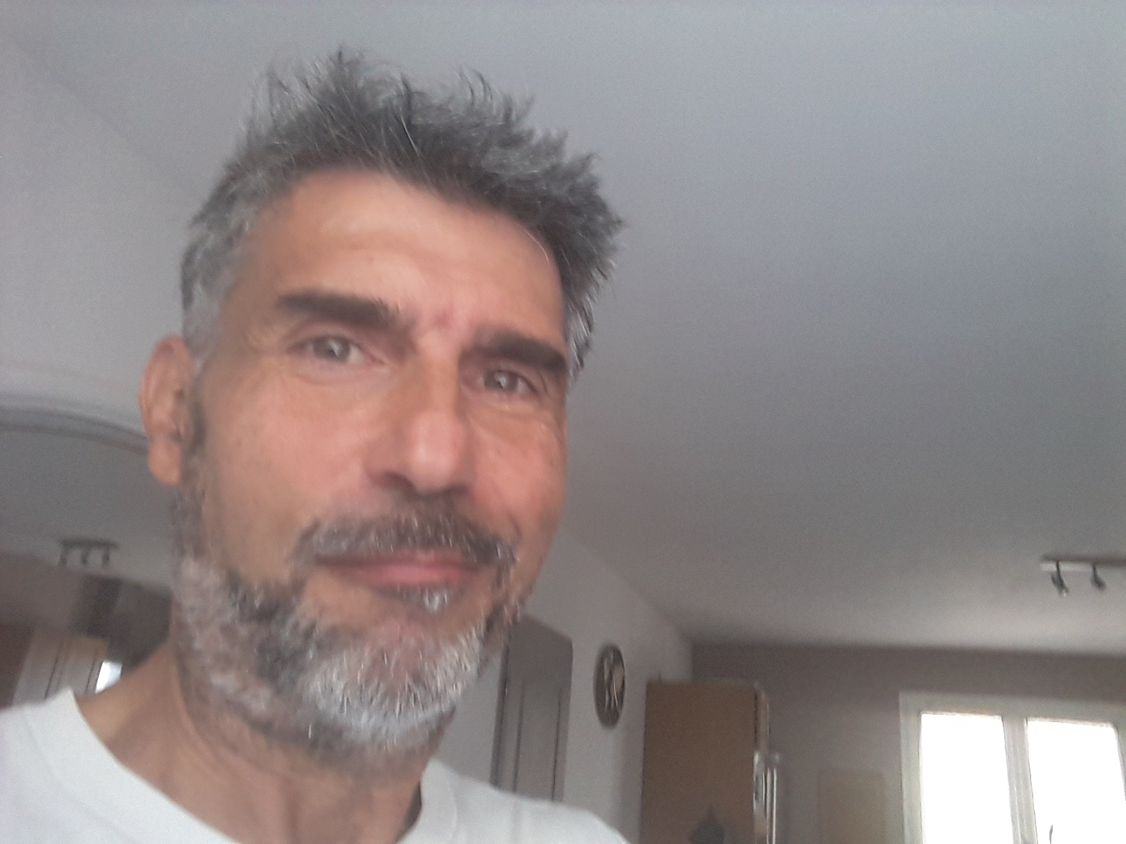 Profilo di Kentyn, 55 anni, incontri a Vetralla
